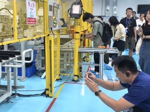 活力中国调研行 采访团走进襄阳,探寻城市发展新动能