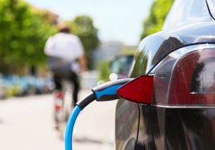 首批新能源车企的最后冲刺 越迟推出产品，机会越小